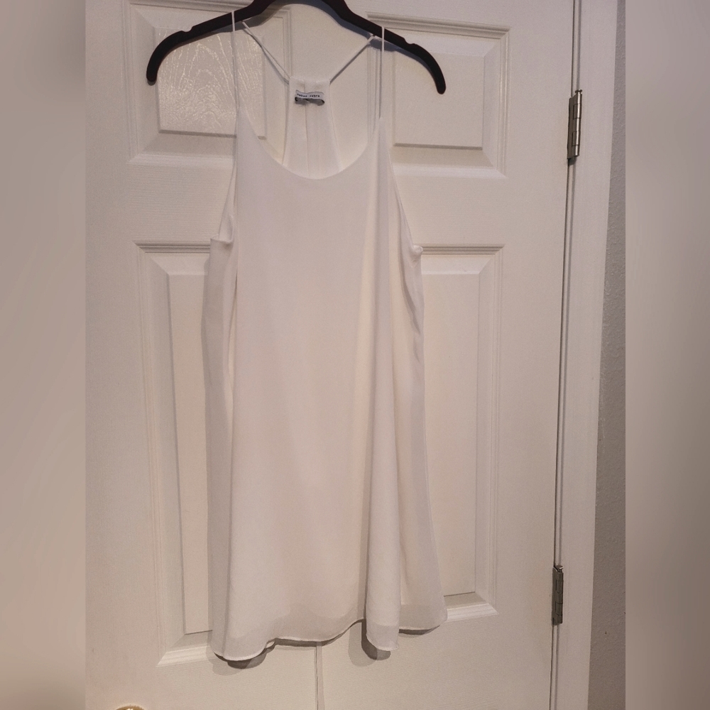 Dress - Picture 2 of 5
